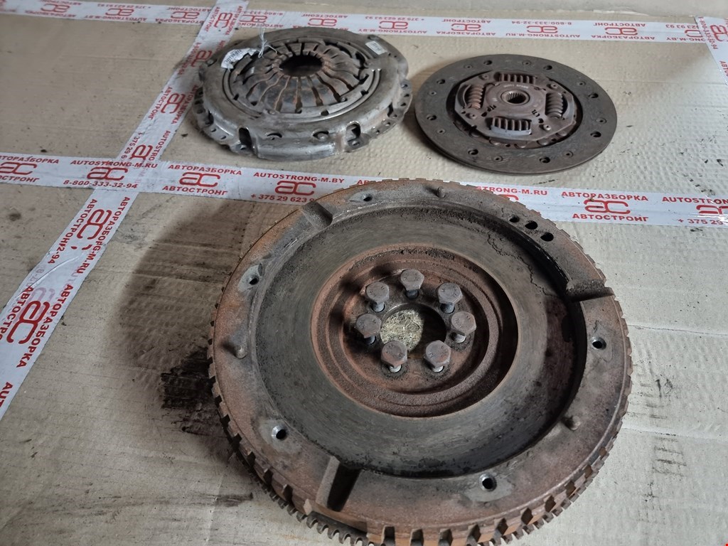Маховик (демпфер сцепления) RENAULT Lodgy 2012-н.в.