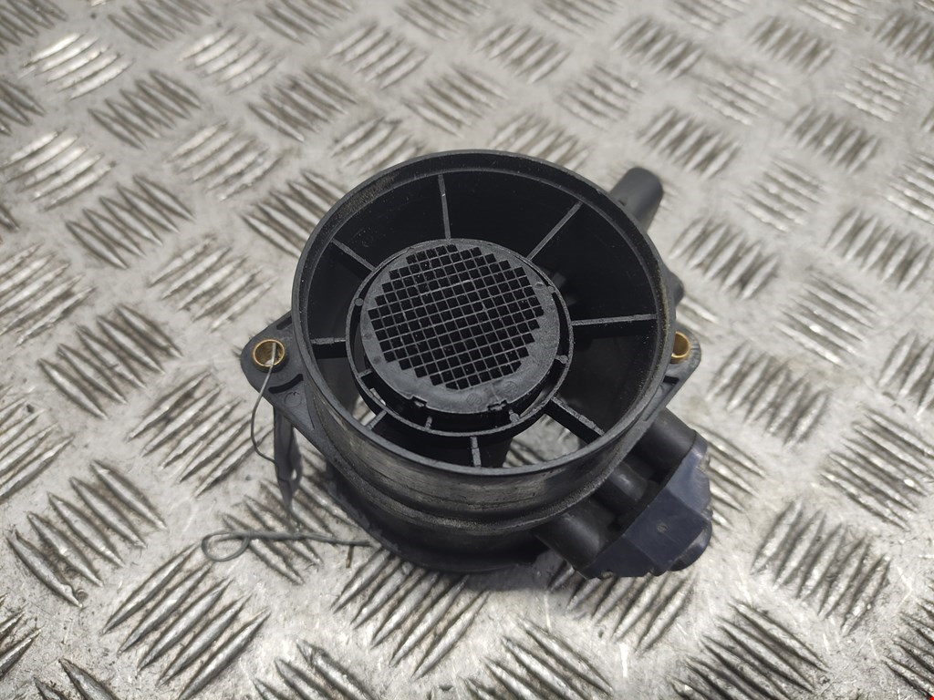 Расходомер воздуха (ДМРВ) Mercedes C-Class (W203) (2000-2008)