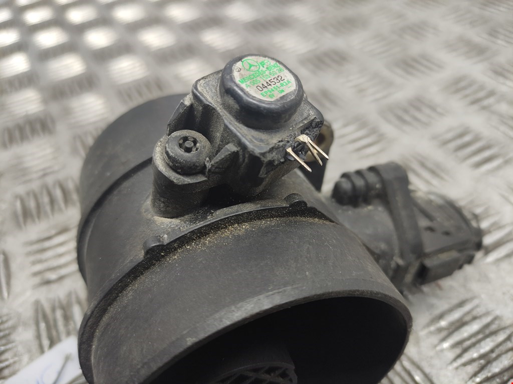 Расходомер воздуха (массметр, датчик ДМРВ) MERCEDES-BENZ C-Class C-klasse W203 2000-2007