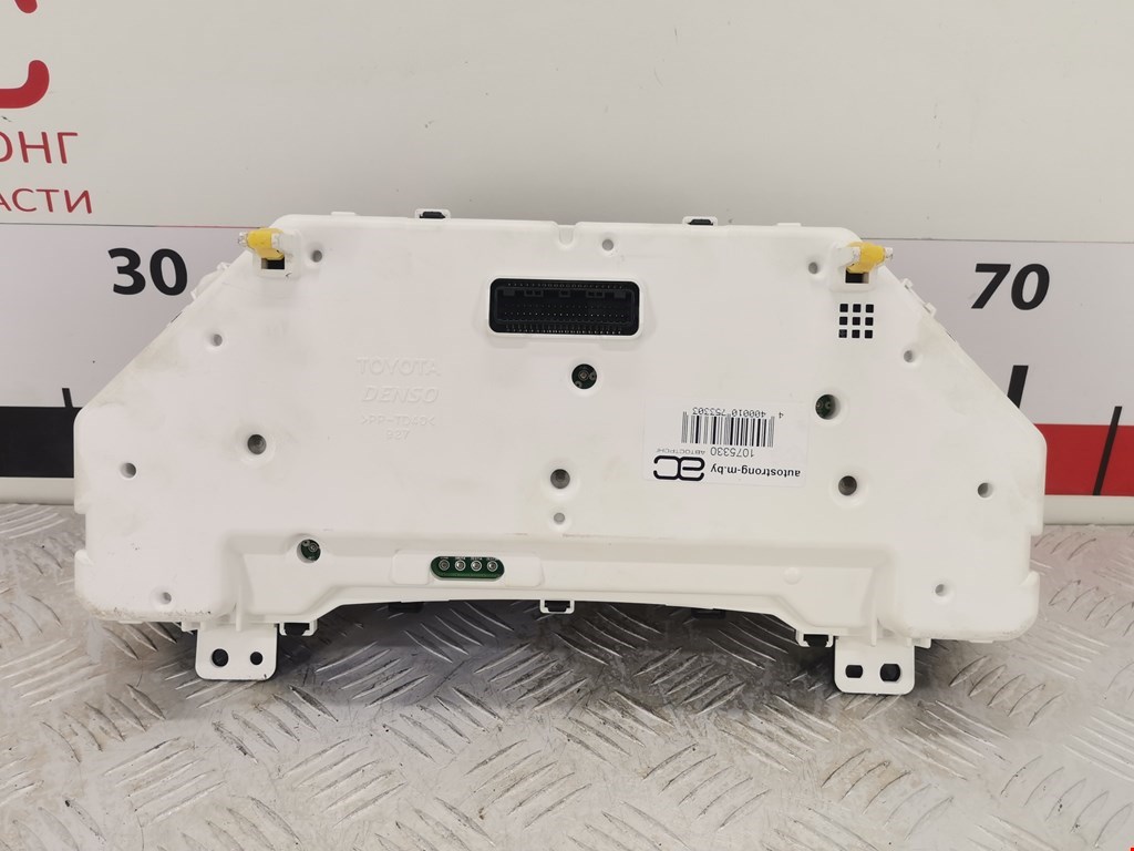 Панель приборов (щиток) LEXUS CT 2010-2018