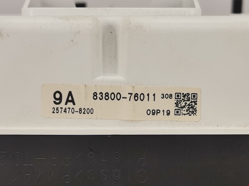 Панель приборов (щиток) LEXUS CT 2010-2018