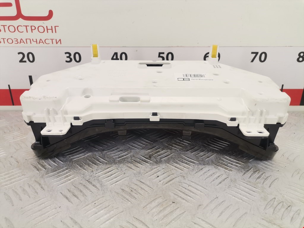 Панель приборов (щиток) LEXUS CT 2010-2018