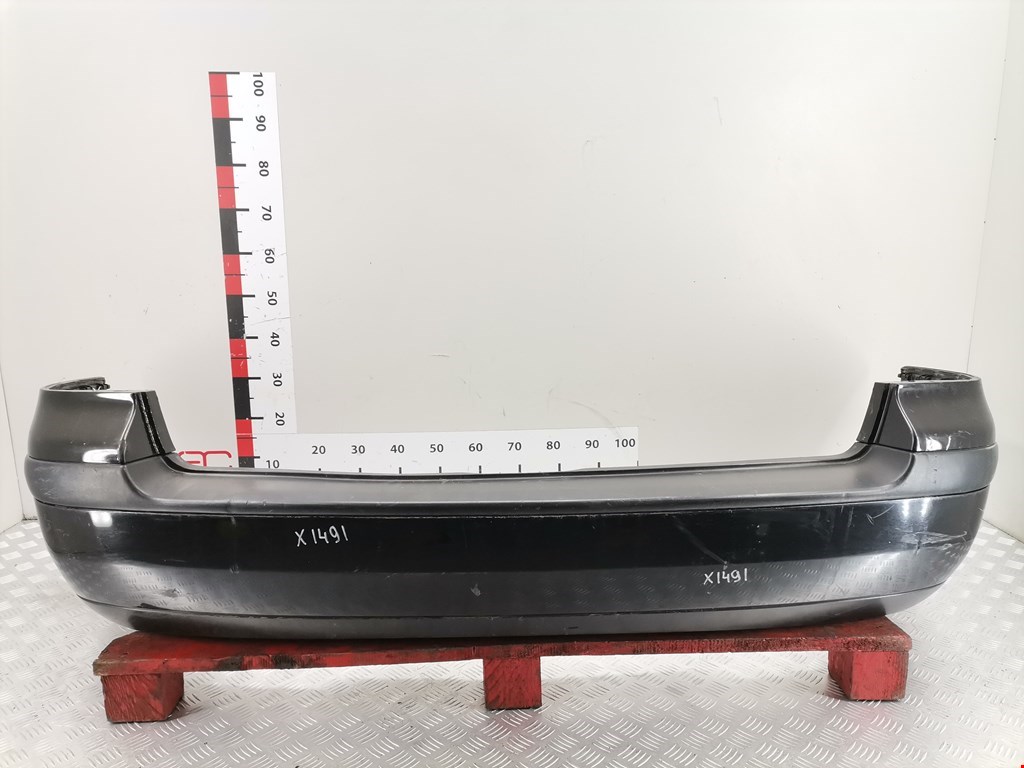 Бампер задний VOLKSWAGEN Golf IV 1997-2003