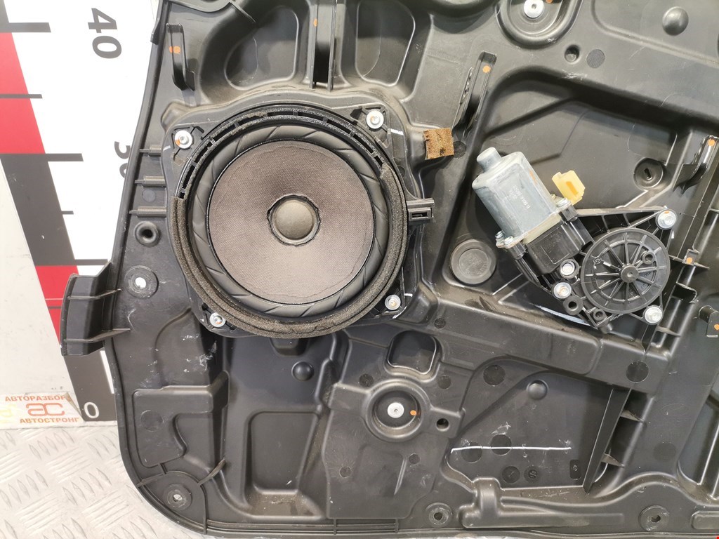 Стеклоподъемник передний правый HYUNDAI Sonata VI YF 2009-2014