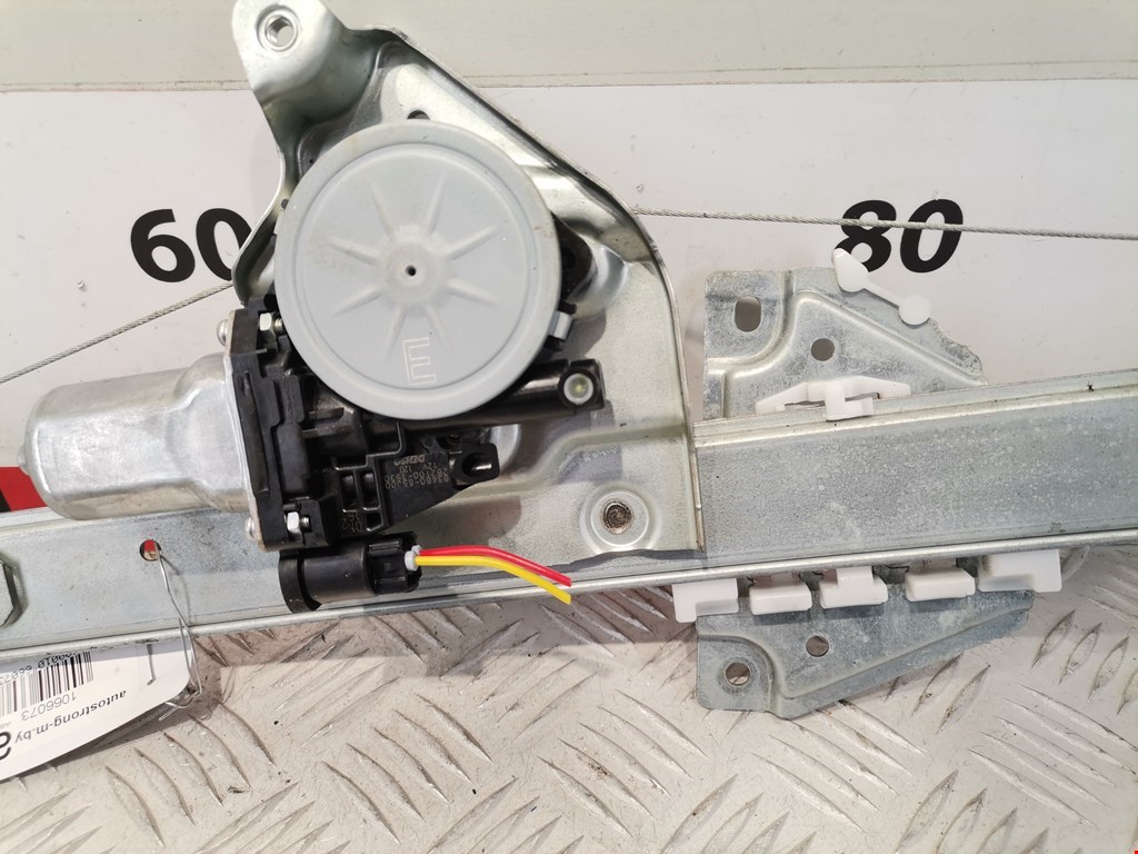 Стеклоподъемник задний левый SUZUKI Grand Vitara 2005-2015