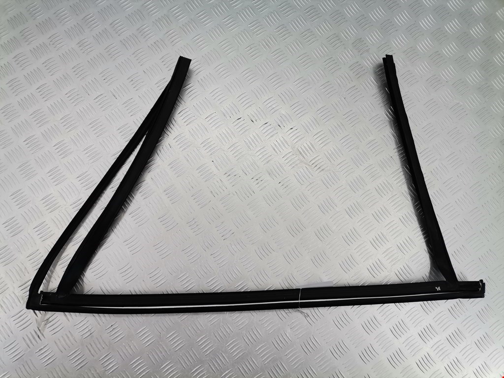 Уплотнитель (внутри) FORD Galaxy 2006-2015