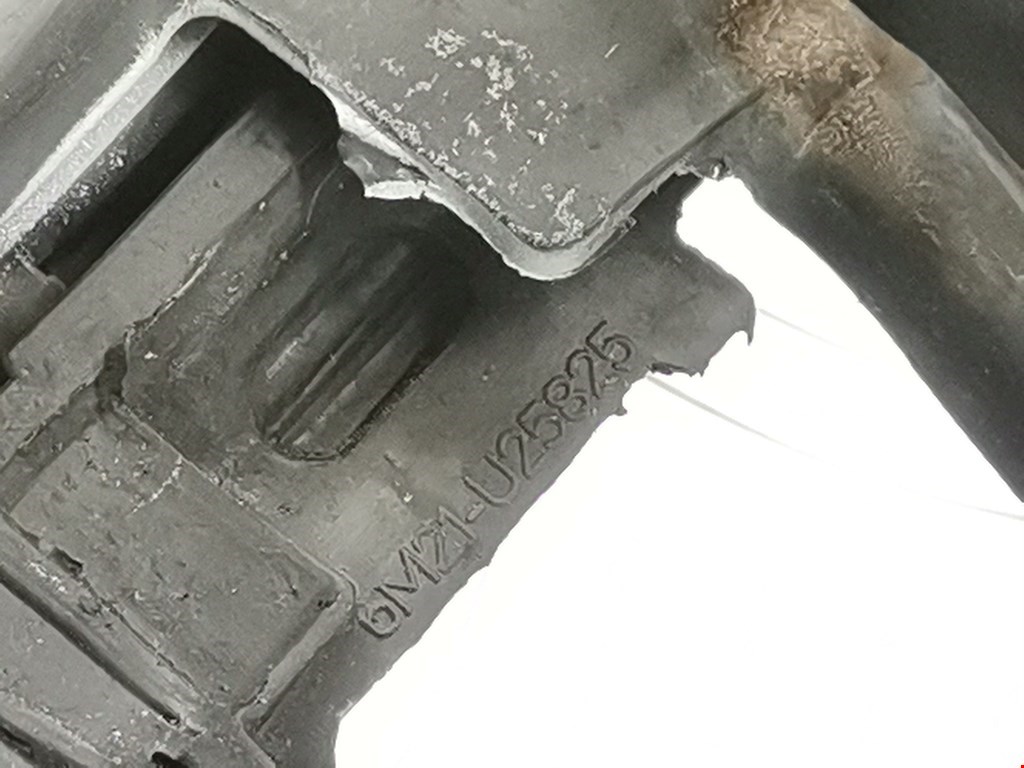 Уплотнитель (внутри) FORD Galaxy 2006-2015