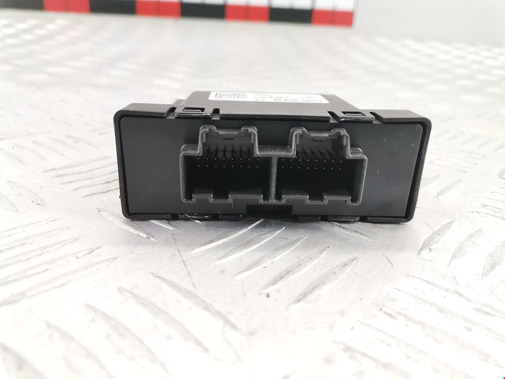 Блок управления парктрониками CHEVROLET Malibu 2015-н.в.