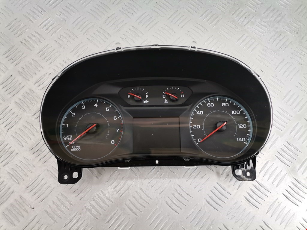 Панель приборов (щиток) CHEVROLET Malibu 2015-н.в.