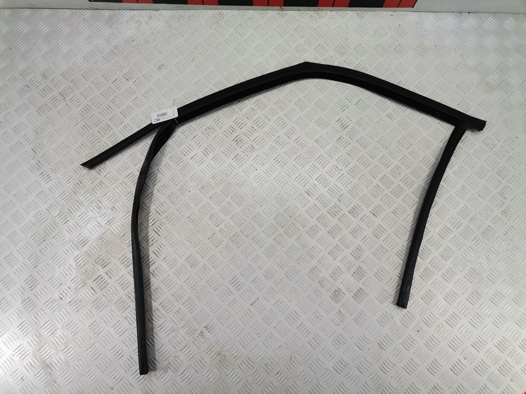 Уплотнитель (внутри) FORD Galaxy 2006-2015