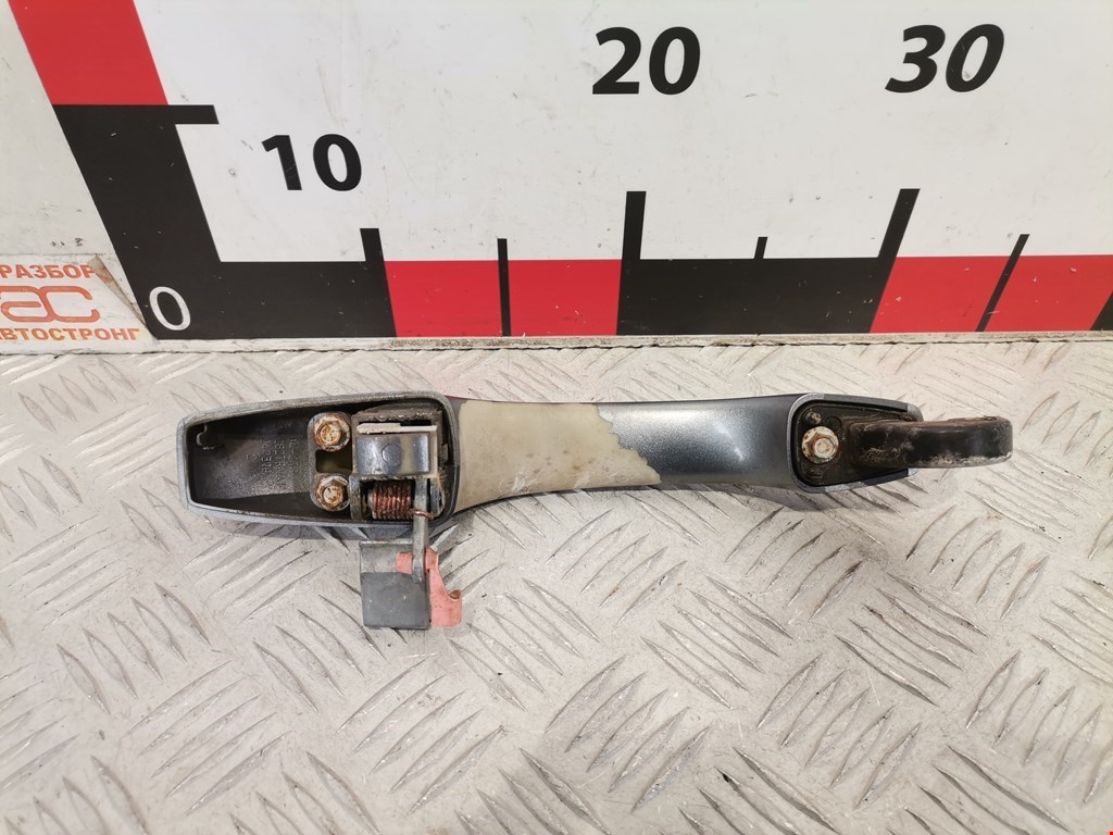 Ручка двери передней наружная правая DODGE Magnum 2003-2008