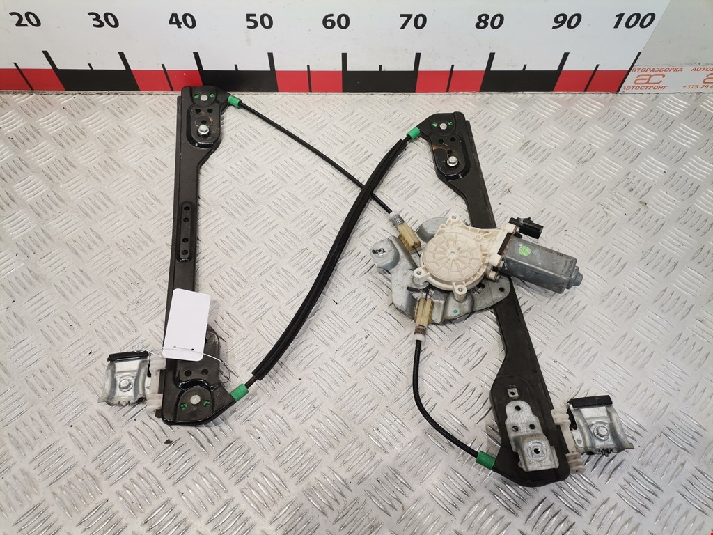 Стеклоподъемник передний левый DODGE Magnum 2003-2008