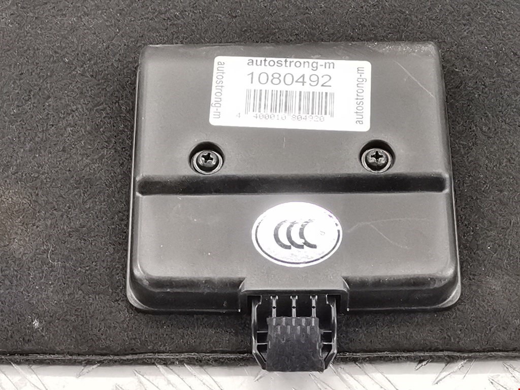 Шторка багажника (полка) LEXUS CT 2010-2018