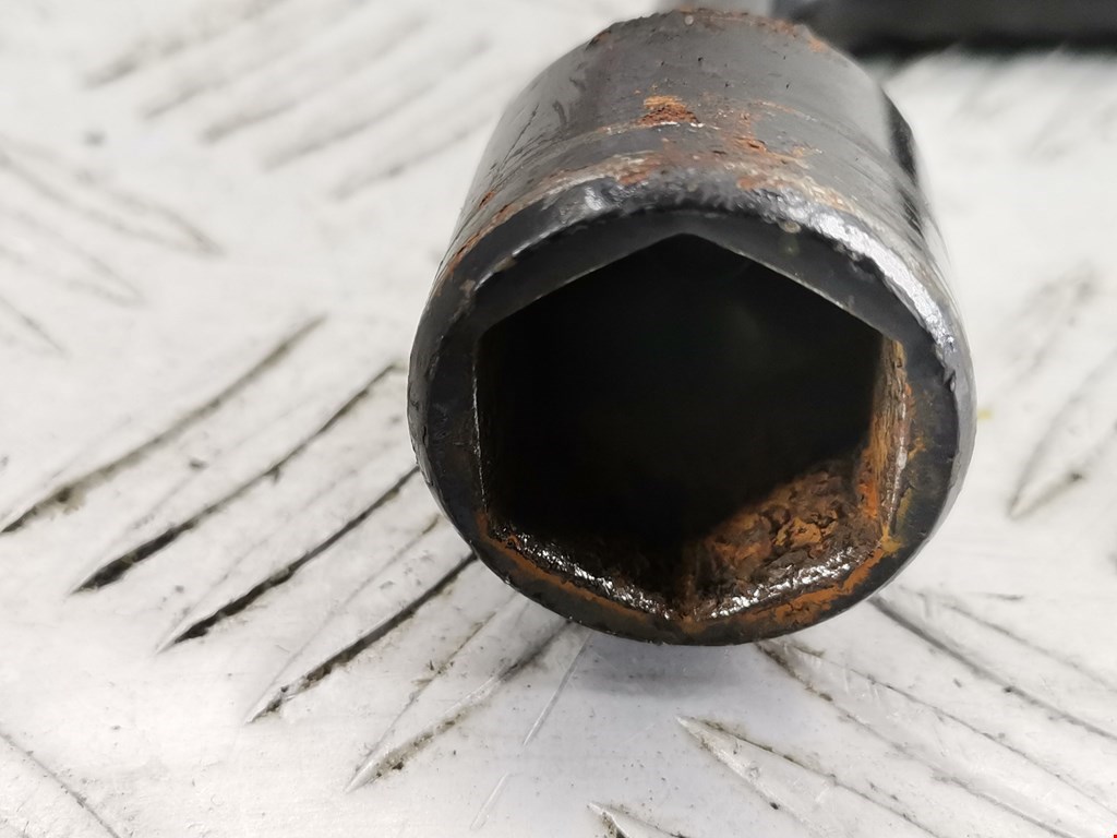 Ключ балонный HYUNDAI Sonata V NF 2004-2010