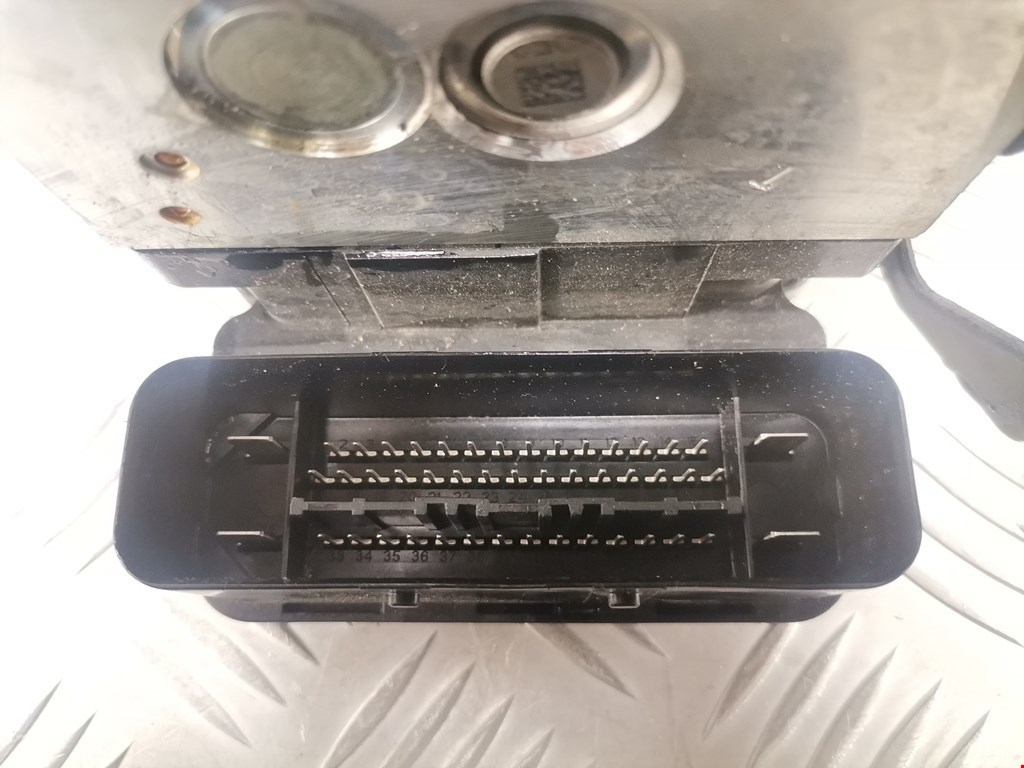 Блок ABS (насос) VOLVO S60 II 2010-2018