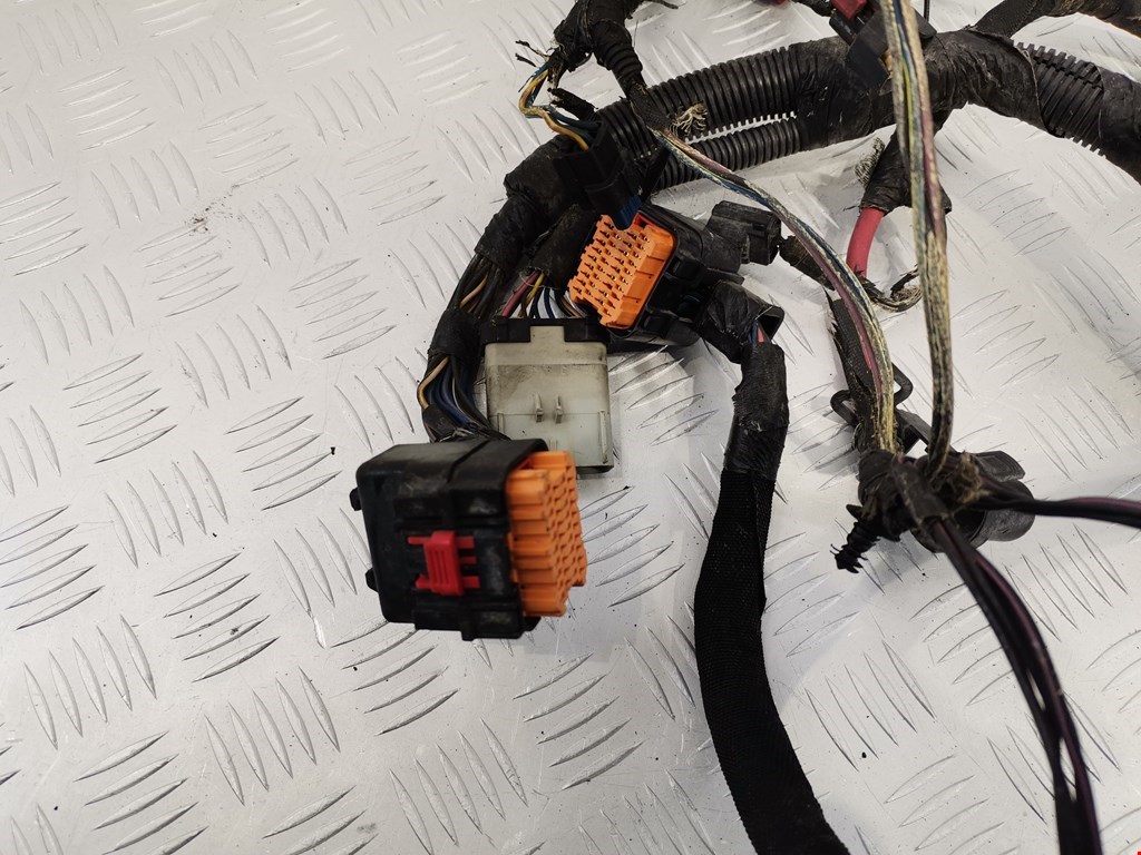 Проводка коса DODGE Magnum 2003-2008