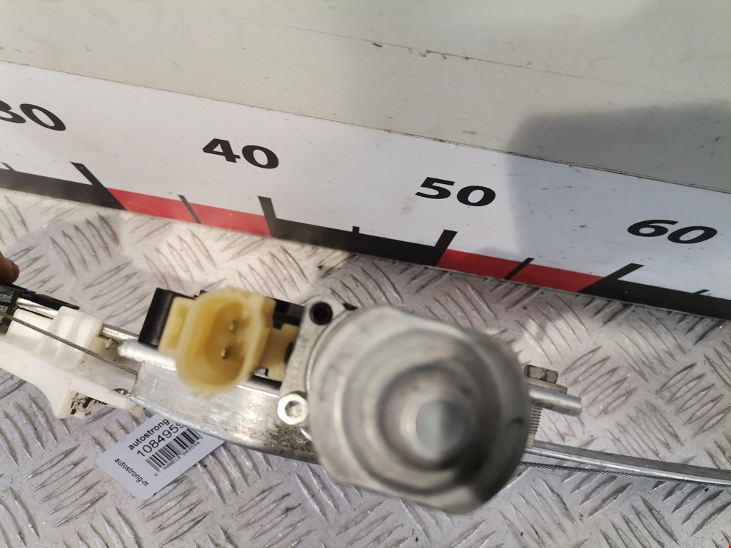 Стеклоподъемник задний левый FORD Escape 2012-2015