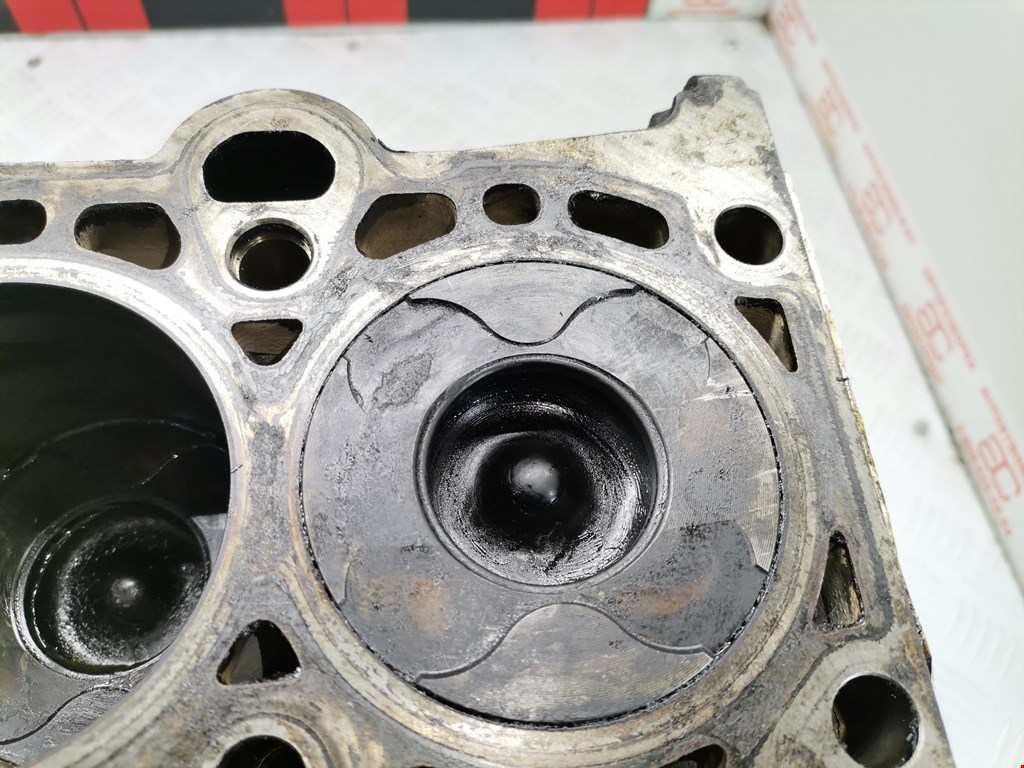 Блок цилиндров OPEL Omega B 1994-2004