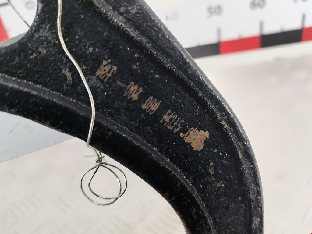 Рычаг передний левый DODGE Magnum 2003-2008