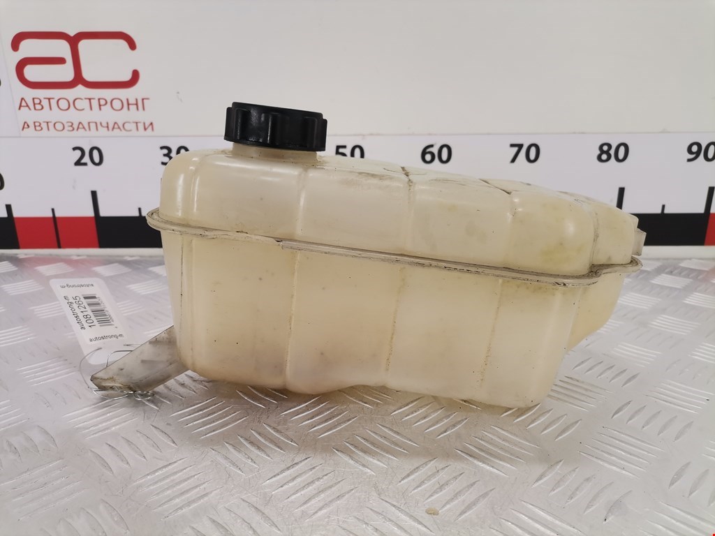 Бачок расширительный MAZDA 121 1987-1991