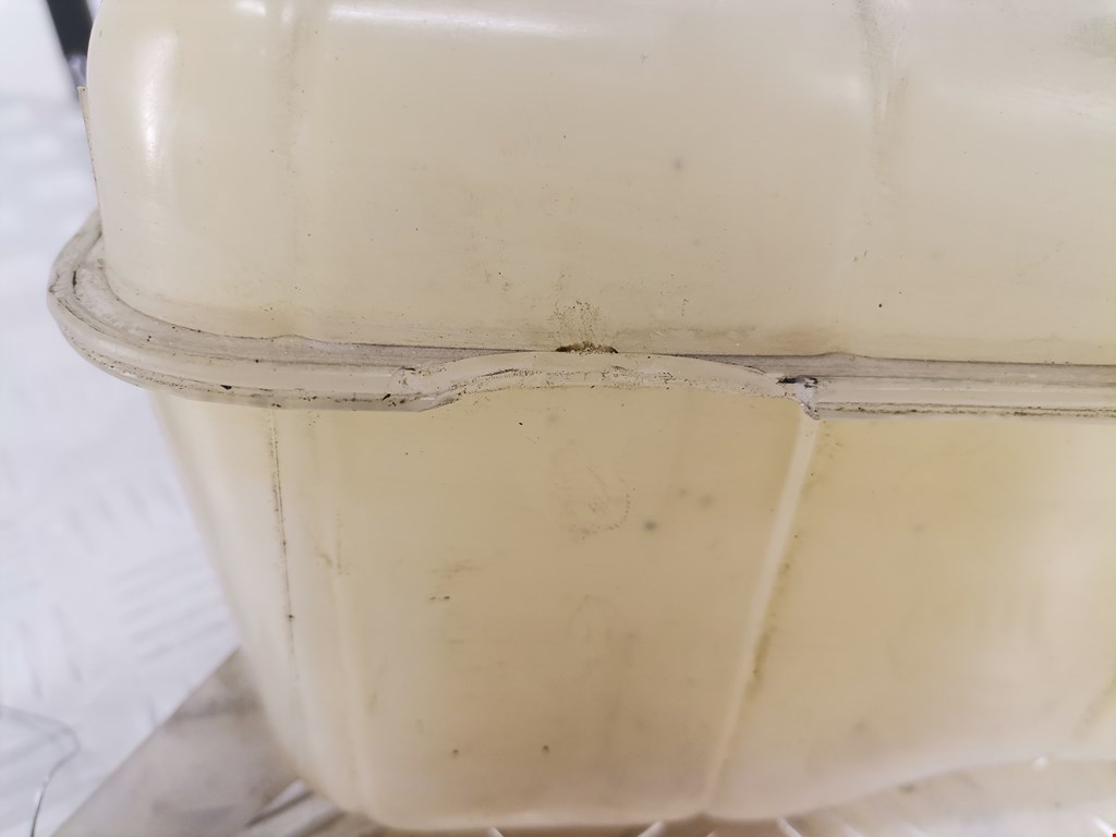 Бачок расширительный MAZDA 121 1987-1991