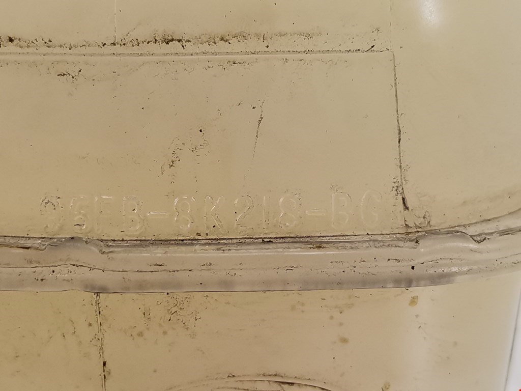 Бачок расширительный MAZDA 121 1987-1991