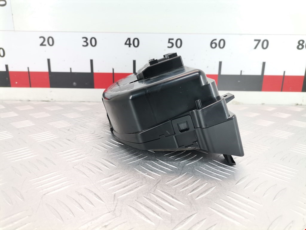 Панель приборов (щиток) VOLKSWAGEN Passat B6 2005-2011