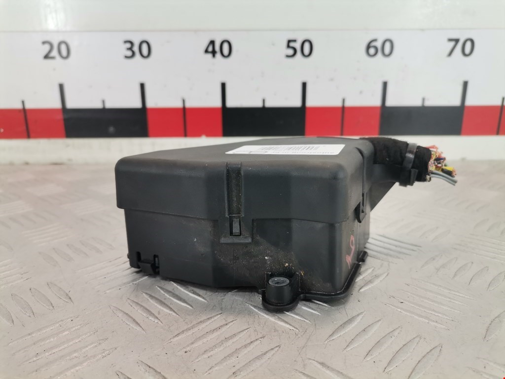 Датчик уровня в бачок омывателя AUDI A6 C5 1997-2004