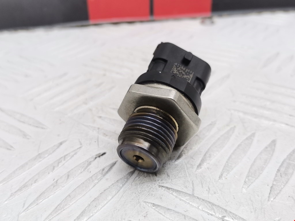 Датчик давления топлива Opel Corsa C (2000-2006)