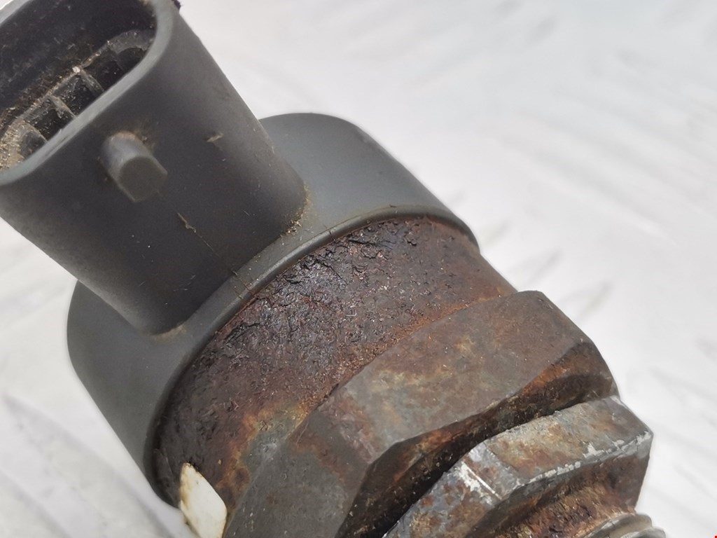 Регулятор давления топлива LDV Maxus 2004-2009