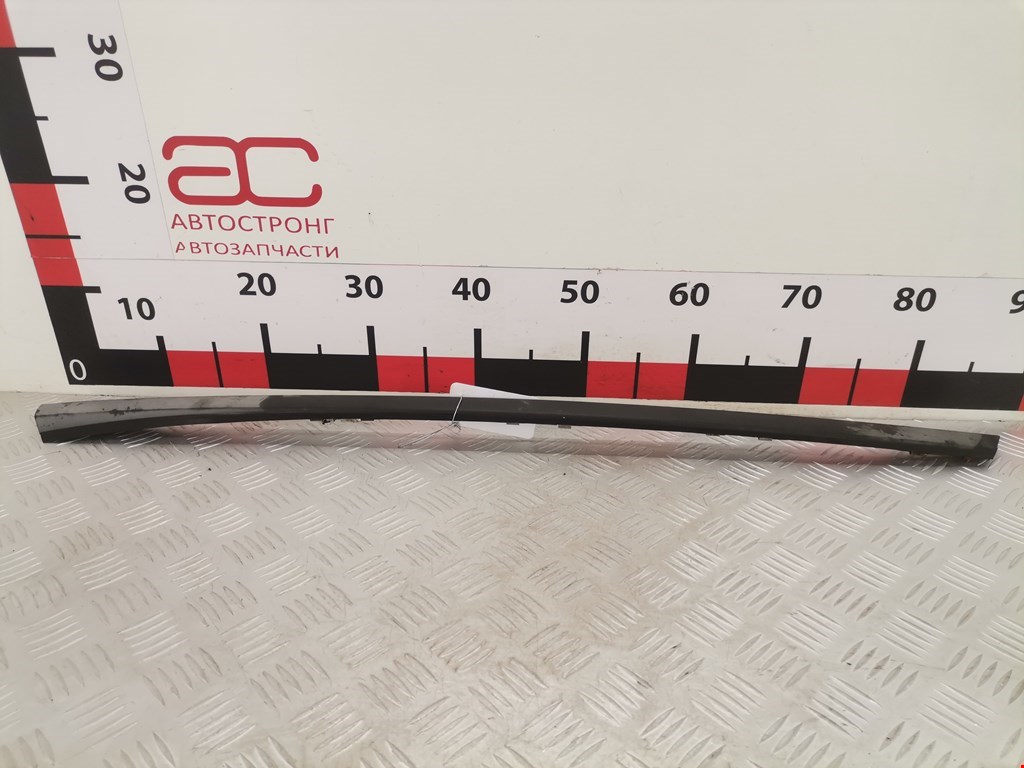 Молдинг лобового стекла VOLVO XC70 II 2007-2016