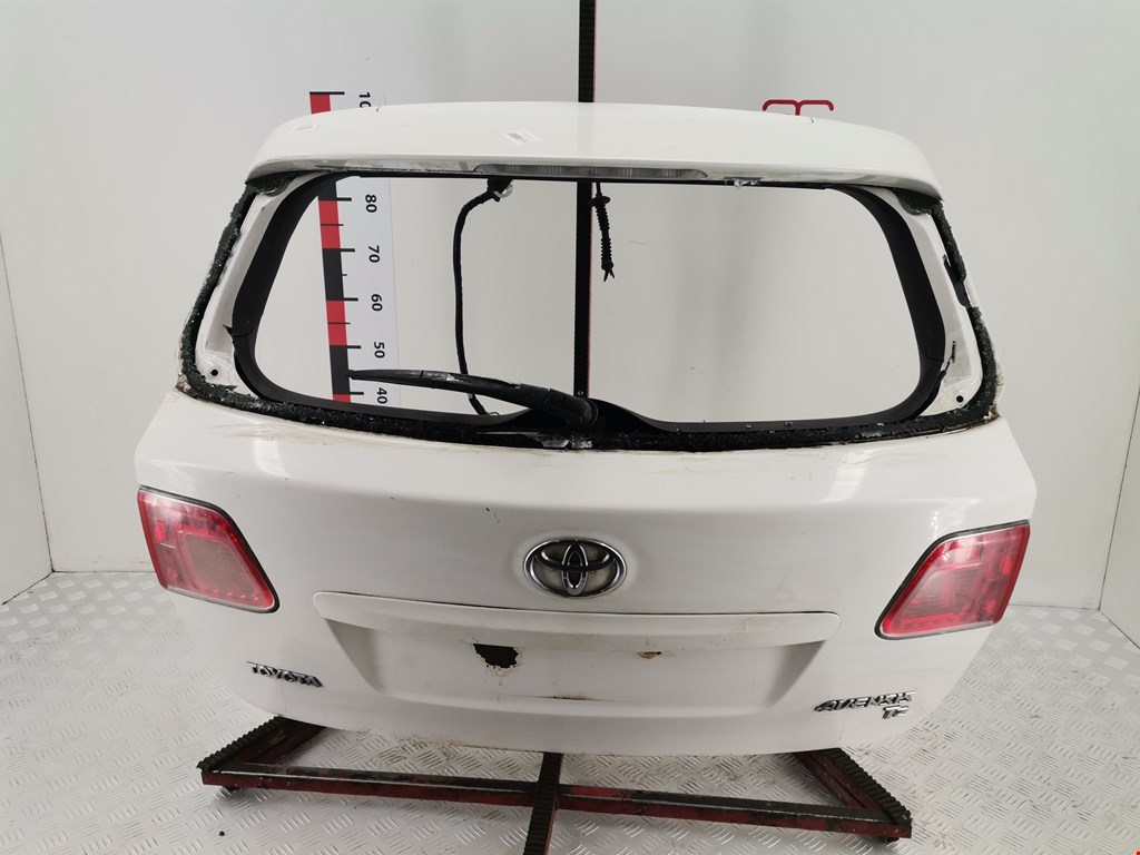 Крышка багажника (дверь багажника) Toyota Avensis 3 (T270) (2009-2018)