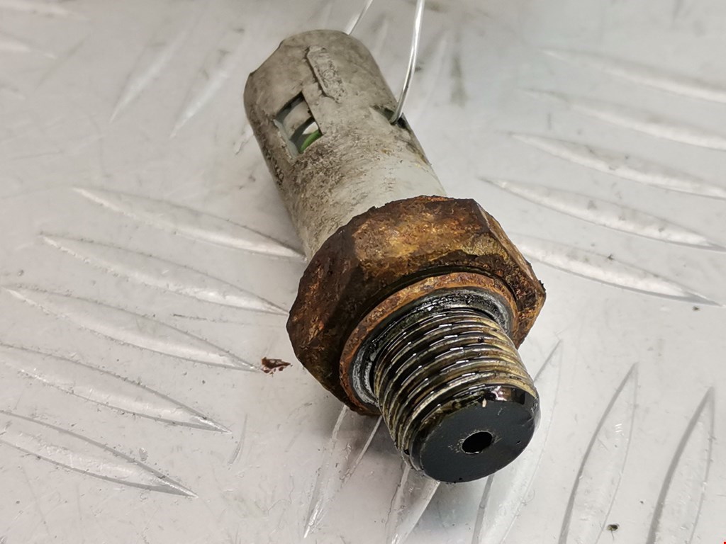 Датчик давления масла RENAULT Kangoo 1997-2008