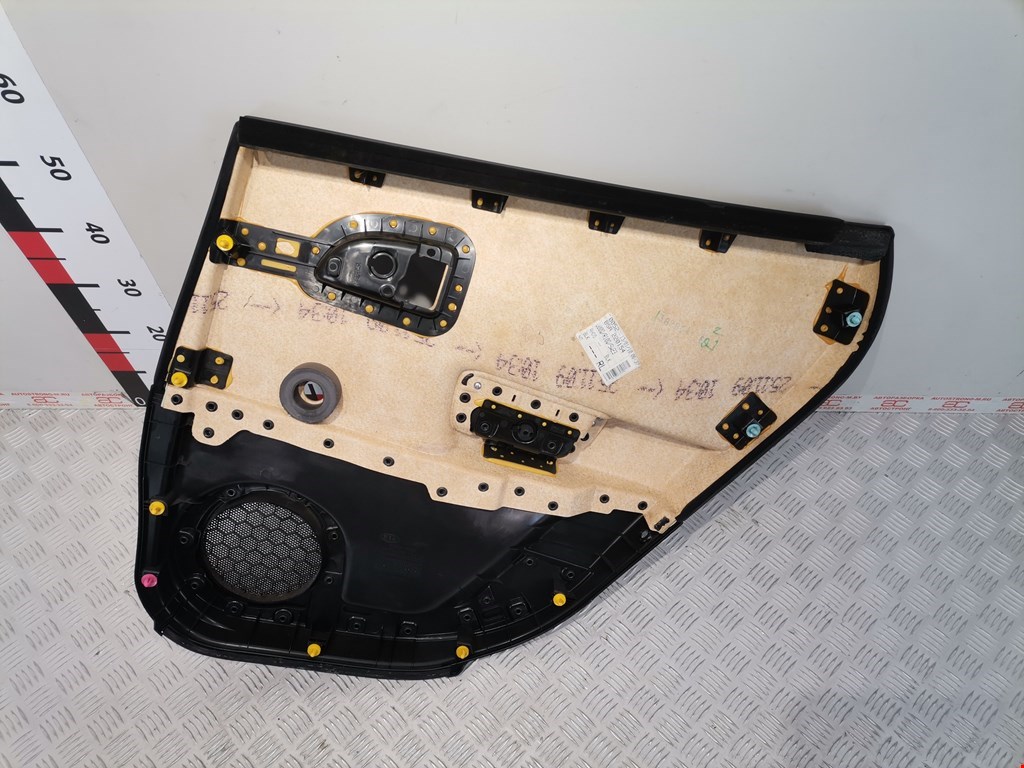 Обшивка двери задняя левая KIA Cee'd I 2006-2012