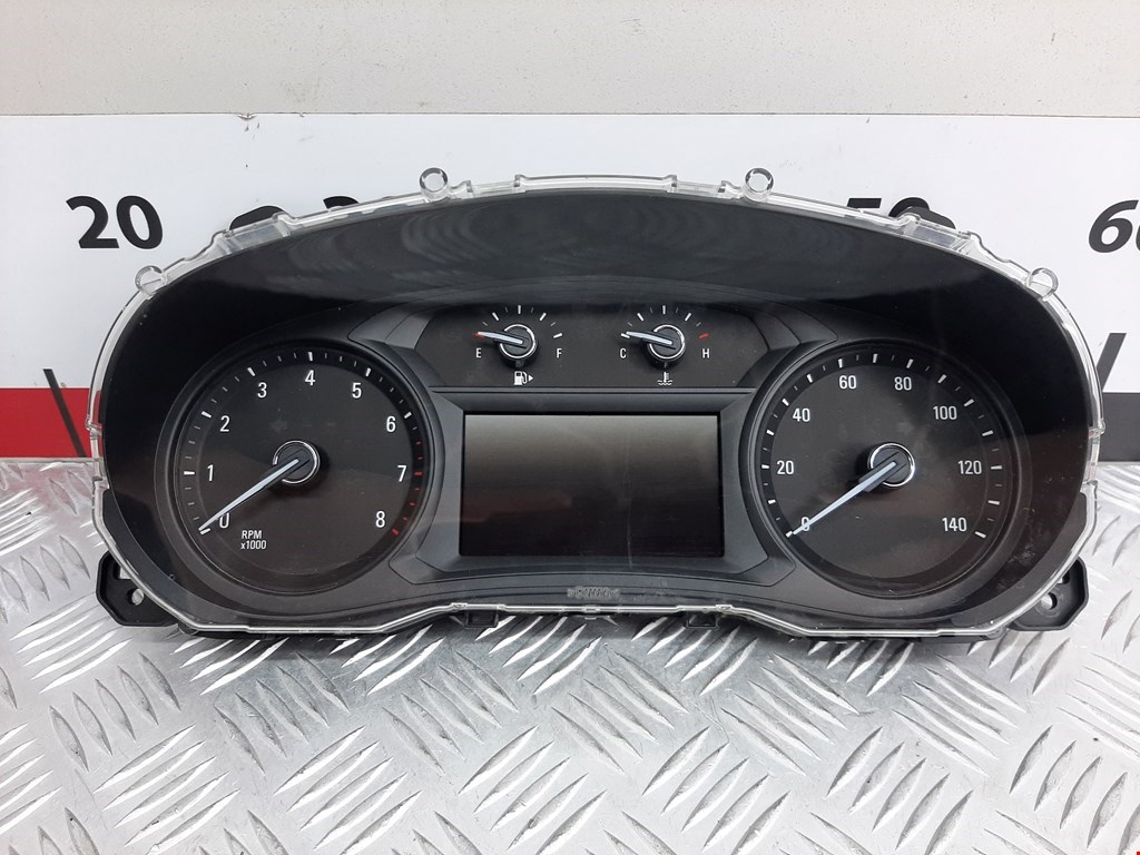 Панель приборов (щиток) BUICK Encore 2012-2022