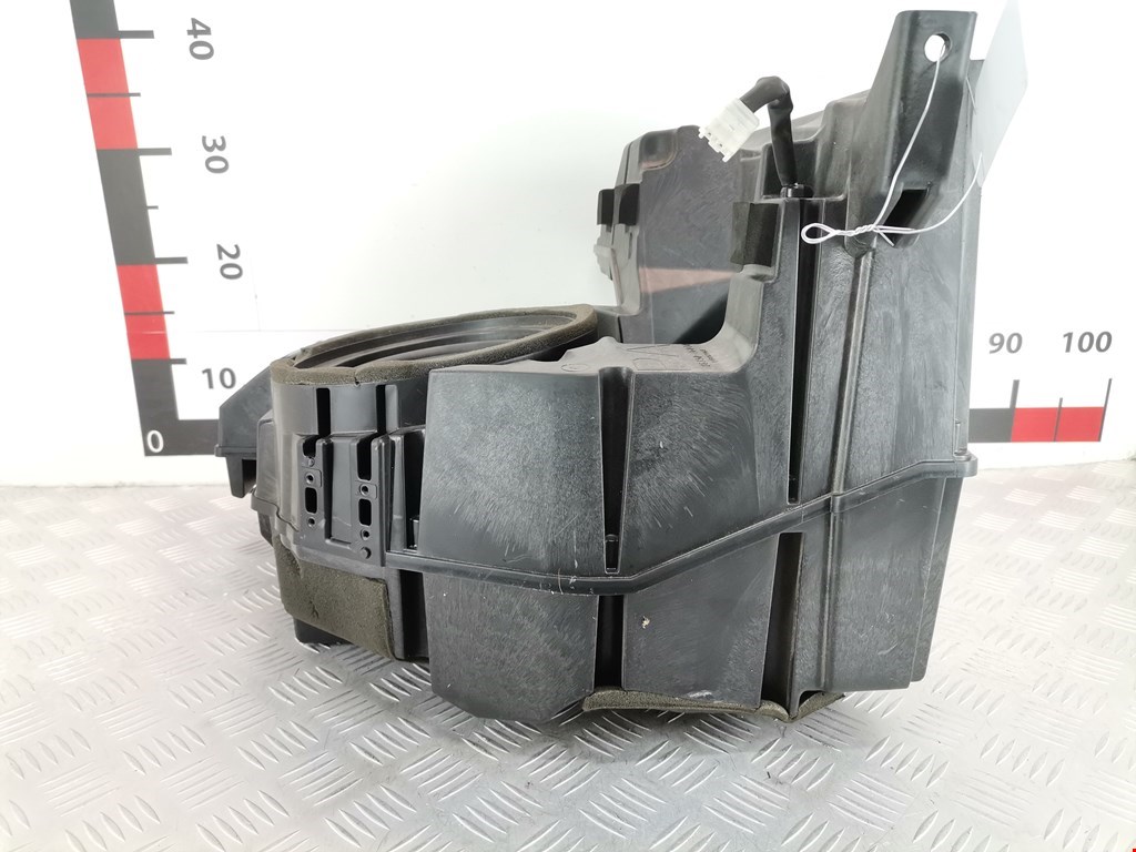 Сабвуфер LEXUS CT 2010-2018