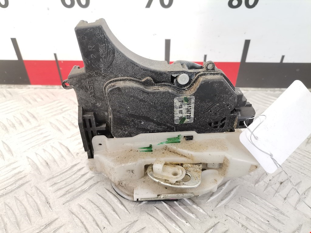 Замок двери задней правой MITSUBISHI L200 KB 2006-2015