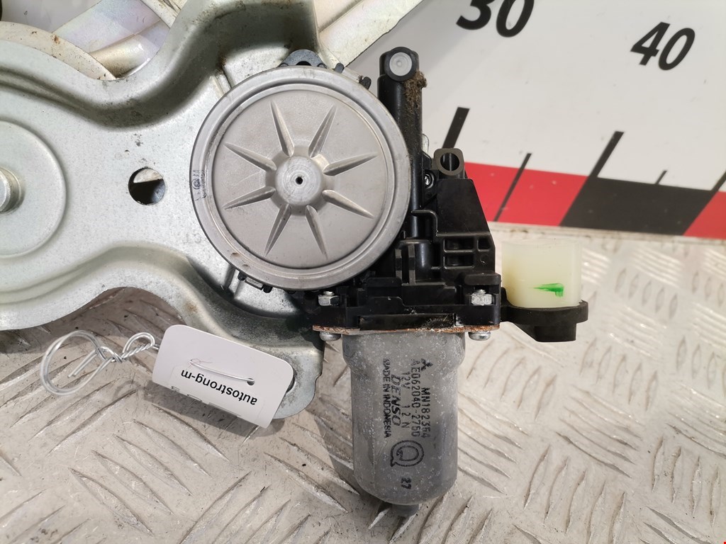 Стеклоподъемник задний левый MITSUBISHI L200 KB 2006-2015