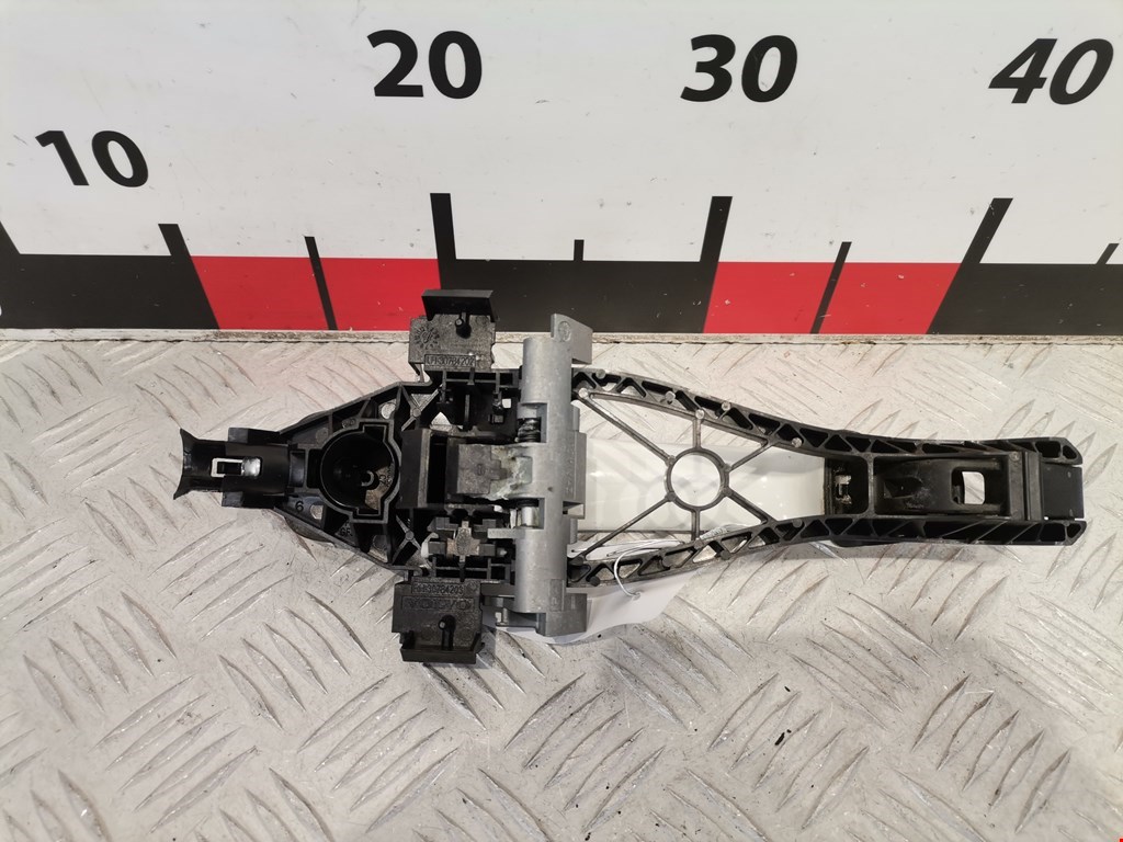 Ручка двери задней наружная правая VOLVO XC70 II 2007-2016