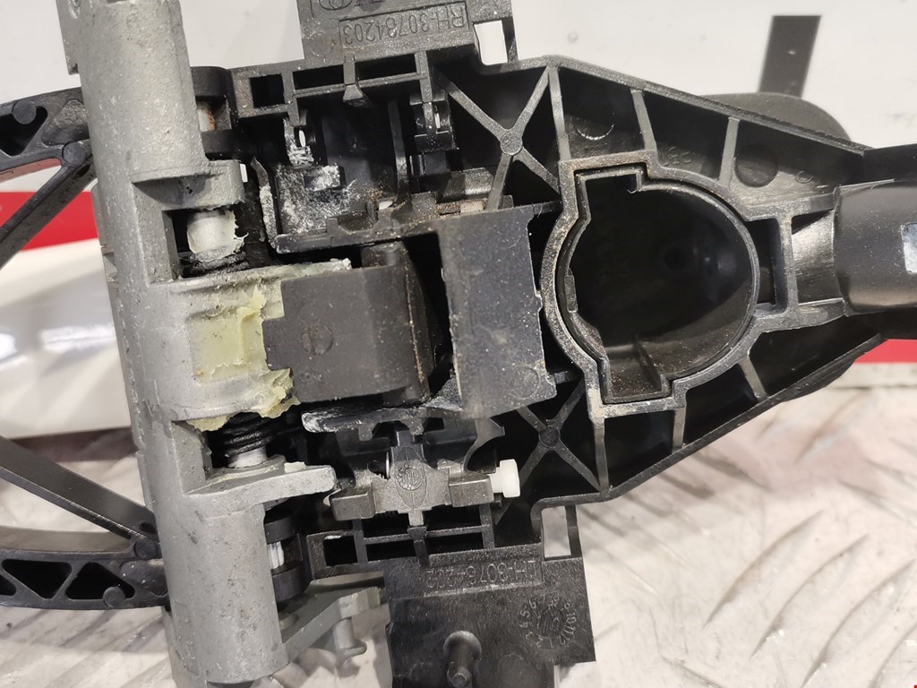 Ручка двери задней наружная левая VOLVO XC70 II 2007-2016