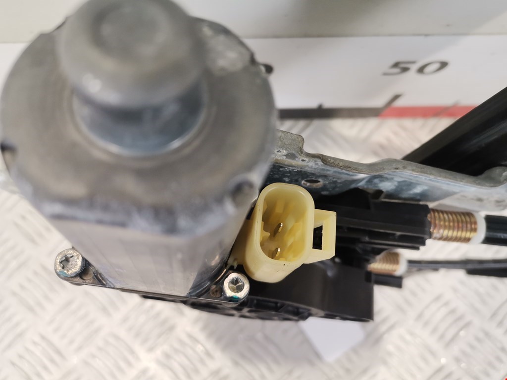 Стеклоподъемник задний левый CHEVROLET TrailBlazer 2001-2008