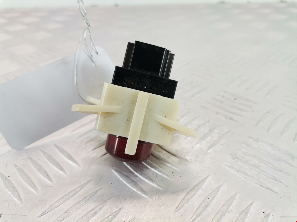 Кнопка аварийной сигнализации (аварийки) MITSUBISHI L200 KB 2006-2015