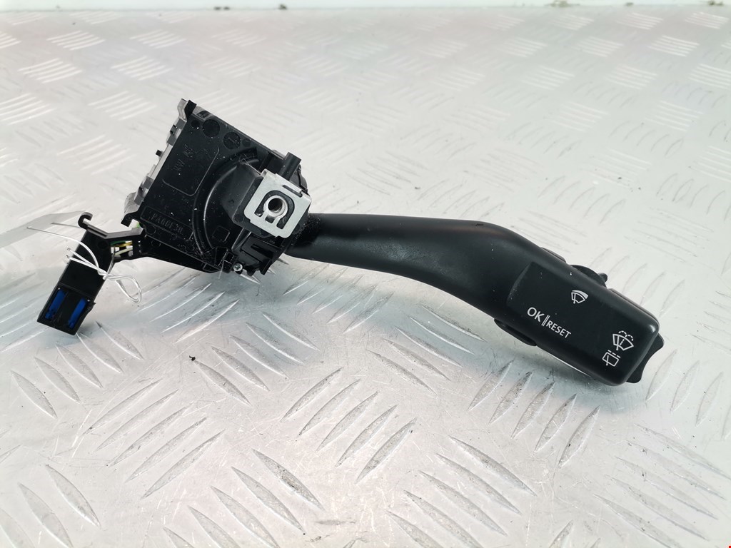 Переключатель стеклоочистителя VOLKSWAGEN Touran 2003-2010