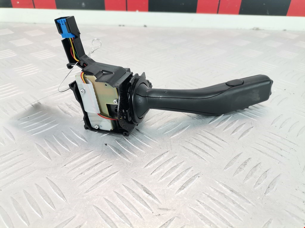 Переключатель стеклоочистителя VOLKSWAGEN Touran 2003-2010