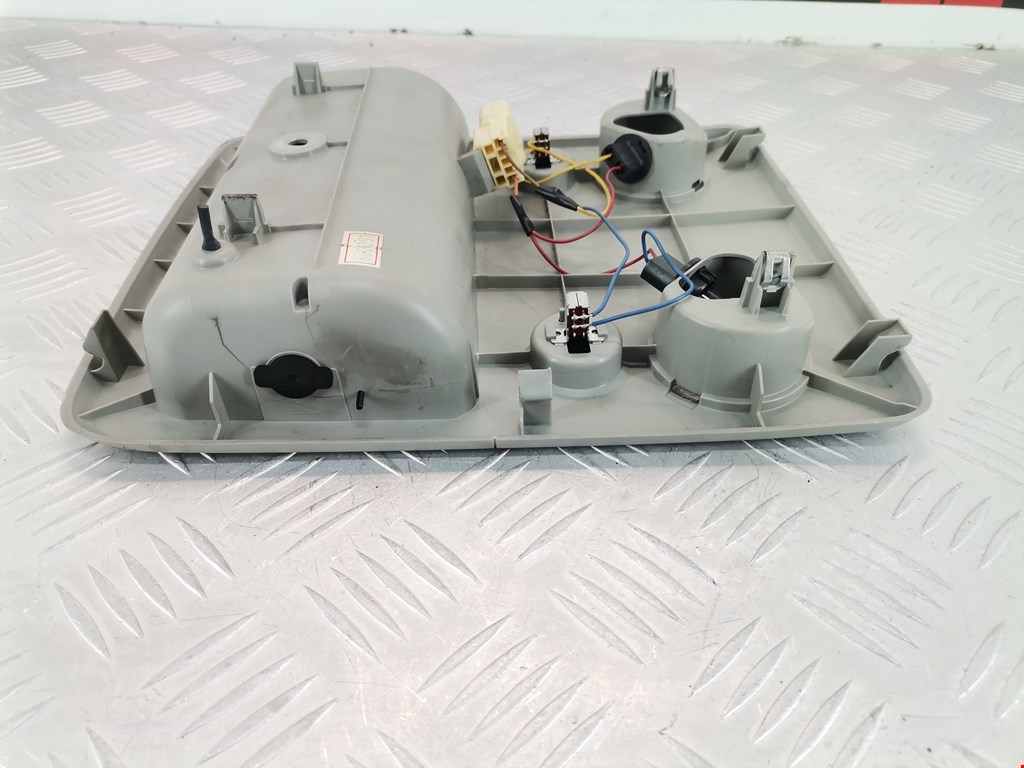 Плафон салонный (салона фонарь) SUZUKI Grand Vitara 2005-2015