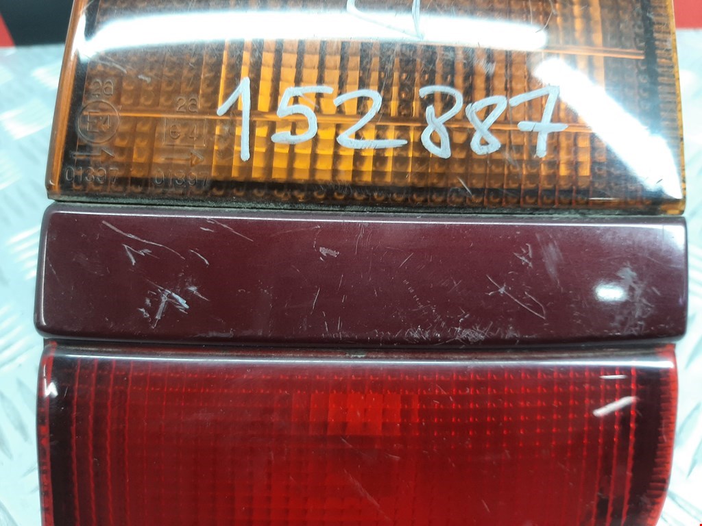 Фонарь задний правый MITSUBISHI Space Wagon N3,N4 1991-1998