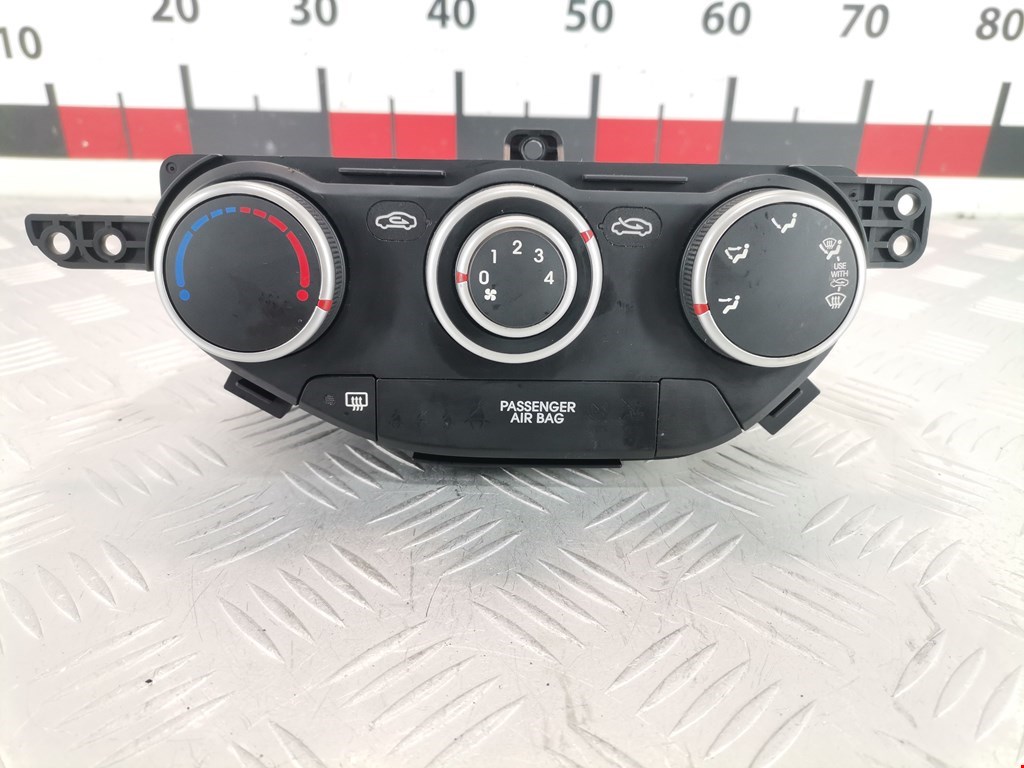 Блок управления климат-контроля Kia Picanto 2 (2011-2017)