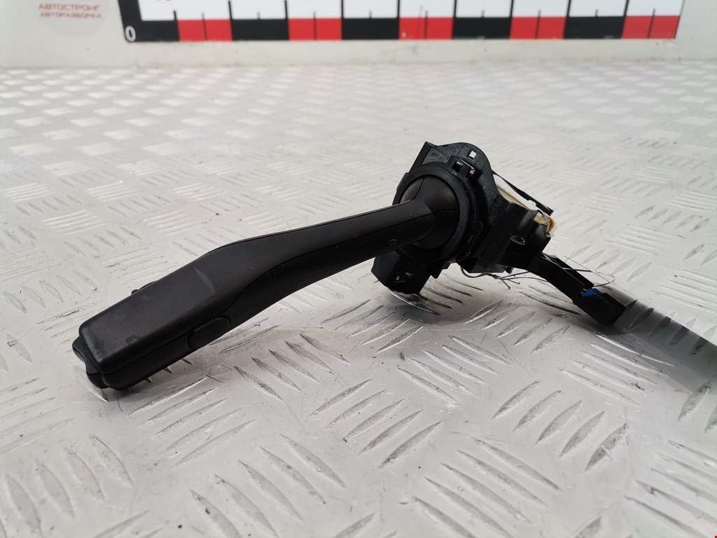 Переключатель стеклоочистителя VOLKSWAGEN Golf V 2003-2009