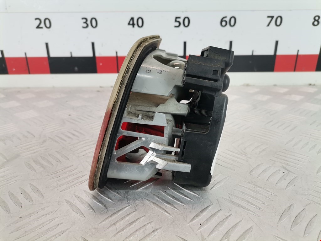 Фонарь задний внутренний левый BMW 3er E46 1998-2006