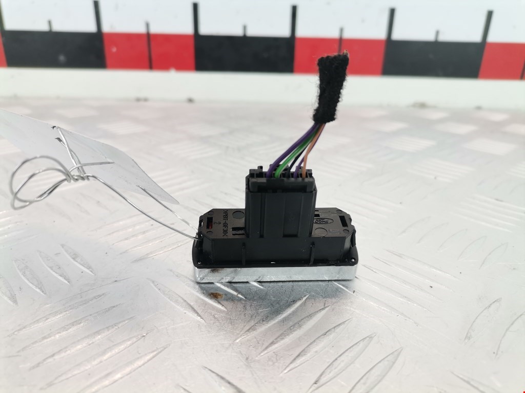 Кнопка аварийной сигнализации (аварийки) FORD Mondeo IV 2007-2015